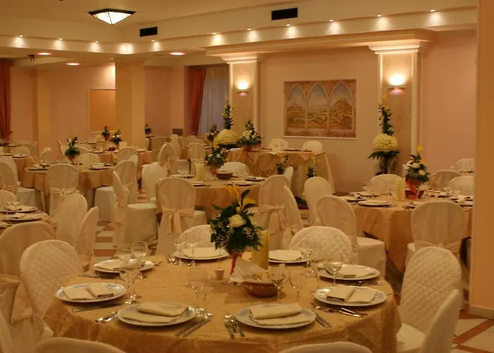 Gaudio 酒店 隆戈巴尔迪