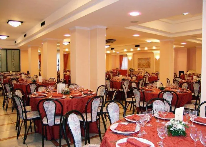 Gaudio 酒店 隆戈巴尔迪